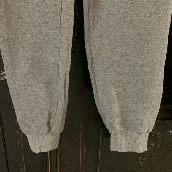 Spider sweats! Youth 14/16 - Picture 3 of 6